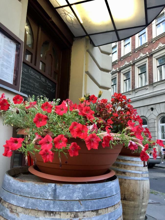 Buda Boutique Apartment Budapest Exterior photo