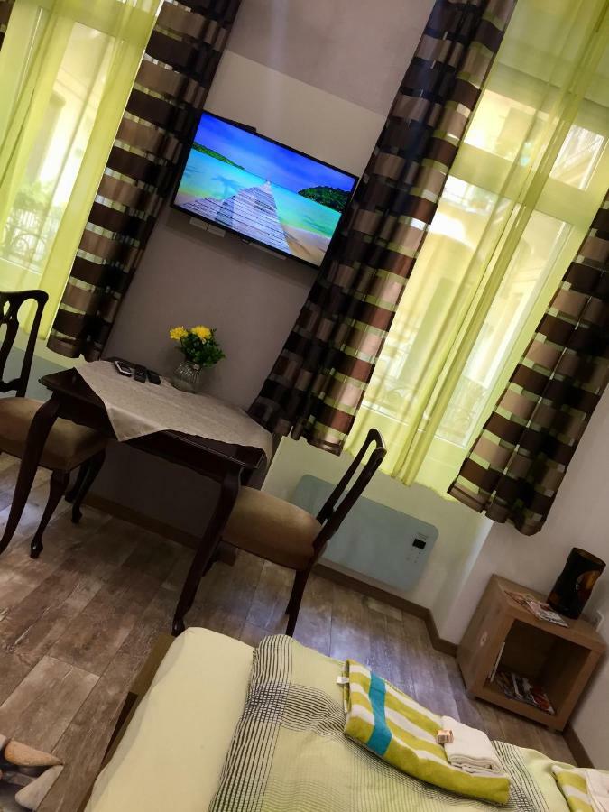 Buda Boutique Apartment Budapest Exterior photo